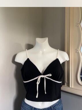 Forever 21 Black Crop Top with White Trim Tie Front